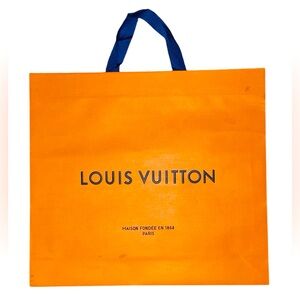 🛍️ New! Louis Vuitton Extra Large Shopping Bag